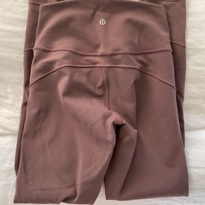 Lulu Lemon Purple “in movement” Legging